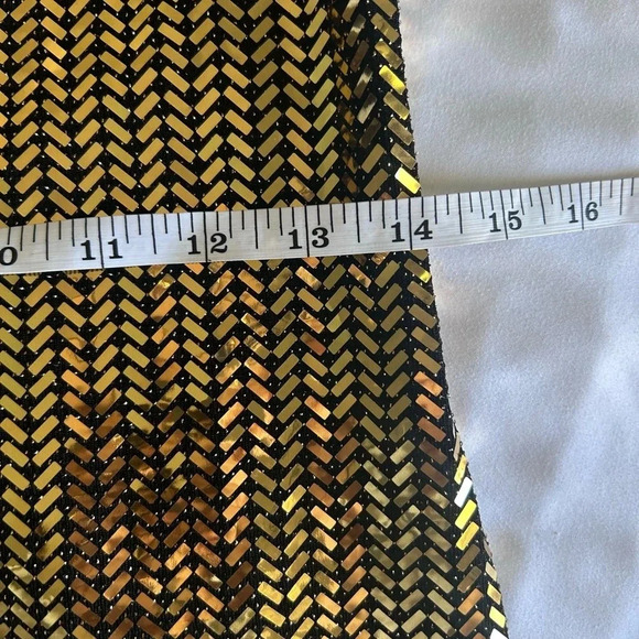 Naeem Khan Flutter Cap Sleeve Open Back Gold Sequin Dress - Picture 14 of 14